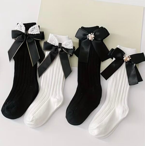 Baosong Princess Beaded Bow Socks