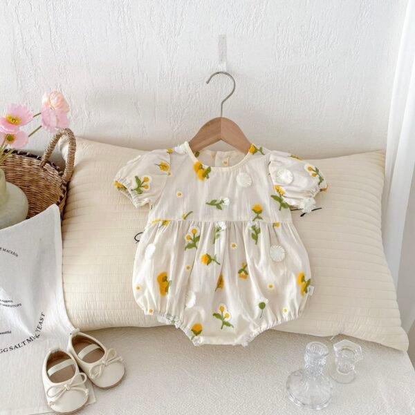 Daisy Bloom Baby Romper – Summer Floral